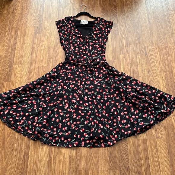 Collectif Black and Cherry Retro Flare Dress - Picture 1 of 12